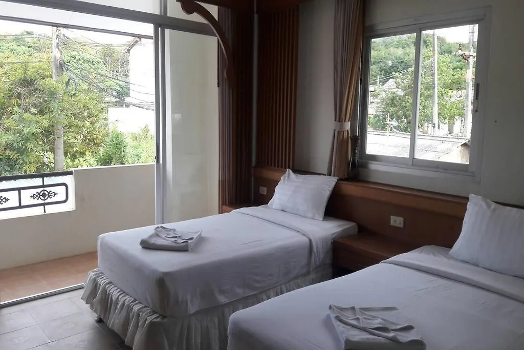 Ma Ma Dang Place Ko Lanta Gasthuis
